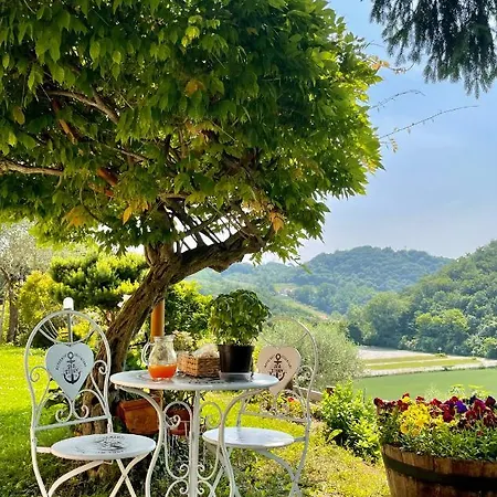 Rosy25 Bassano Del Grappa 4*