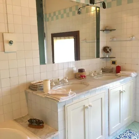 Rosy25 Guest house