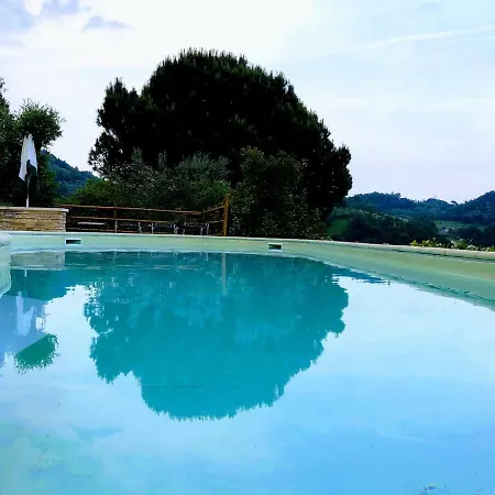 Rosy25 Bassano Del Grappa 게스트하우스 4*